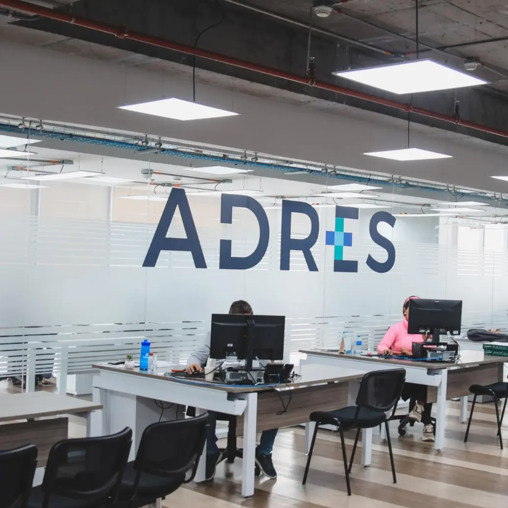 La ADRES es una entidad encargada de administrar los recursos de la salud en Colombia.