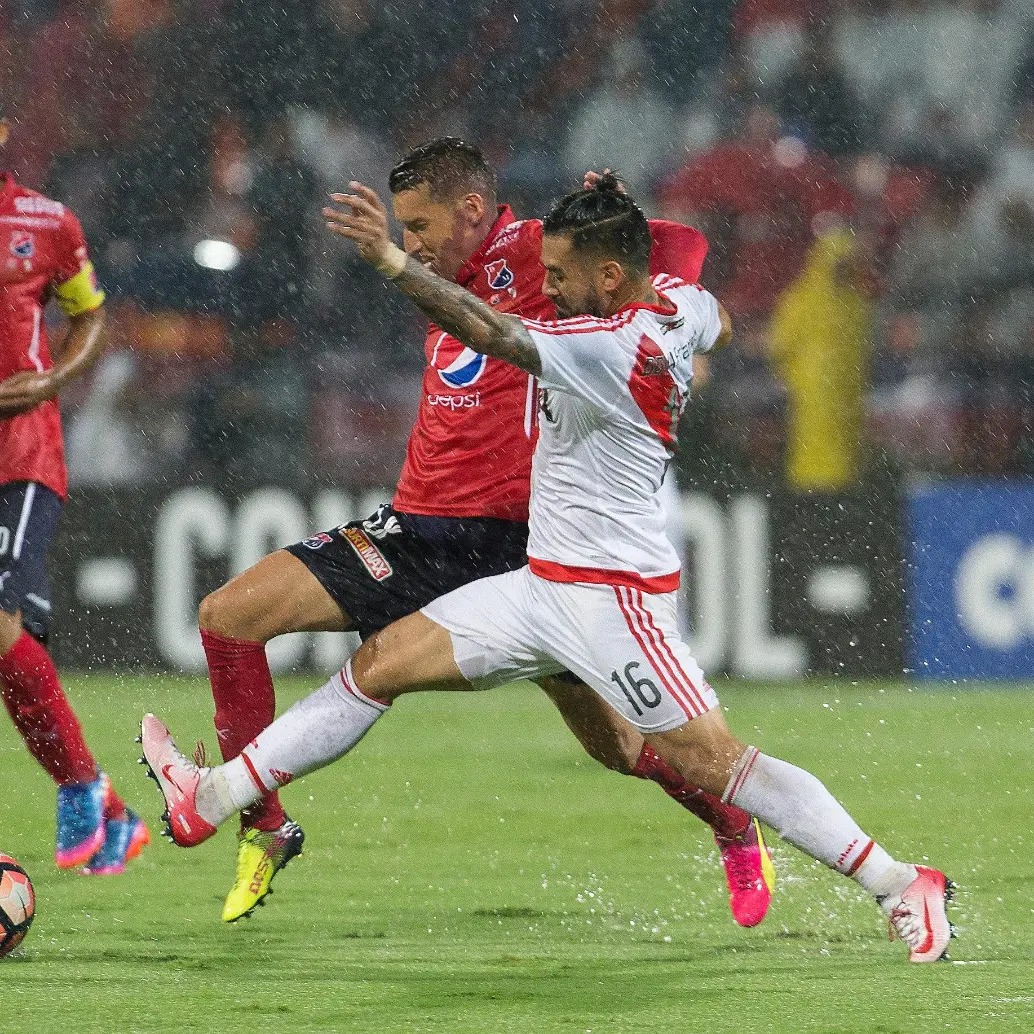 El futbolista Jhon “La Goma” Hernández anotó el gol con el que Medellín consiguió su única victoria en territorio argentino. Foto: El Colombiano