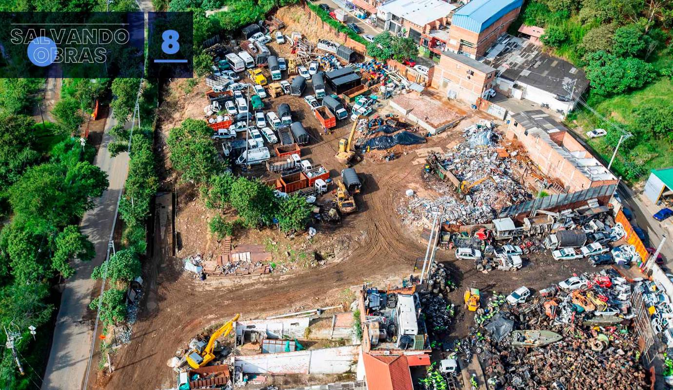 Hernán cuenta que para que este proyecto se convierta en un polo de desarrollo turístico del Área Metropolitana, aún hay desafíos: la socialización y acuerdos con la comunidad aledaña, la recuperación de espacios invadidos, la ampliación de la vía Machado y la reubicación de los lugares destinados a reciclaje de materia industrial y chatarra. En la foto, un basurero de chatarra al frente del parque.