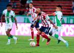 Atlético Nacional se mide a Junior en el Atanasio Girardot, por la fecha 12 de la Liga Betplay. FOTO CARLOS VELÁSQUEZ