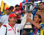 La presentación del festival multideportivo se realizó en el auditorio de Indeportes Antioquia, en el que sortearon los grupos del Baby Fútbol Colanta en las rama masculina y femenina. La foto corresponde al torneo de béisbol pasado. FOTO Carlos velásquez.