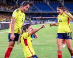 Daniela Montoya celebra uno de los dos goles con los que Colombia venció 4-2 a Paraguay en Copa América. FOTO conmebol