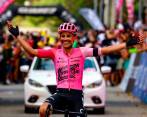 Esteban Chaves logró su victoria 17 como profesional. No triunfaba desde el 25 de marzo de 2021, cuando ganó la cuarta etapa de la Vuelta a Cataluña. FOTO: TWITTER EF Pro Cycling