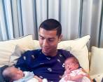El deportista portugués Cristiano Ronaldo tiene tres hijos resultado de alquilar un vientre. Dos son los gemelos Eva y Matteo. La tercera es Alana. FOTO redes sociales.