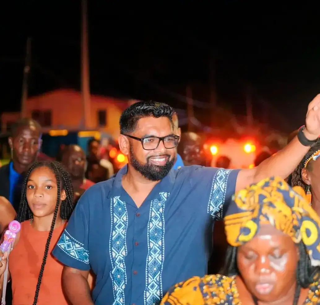 Guyana tiene como presidente a Irfaan Ali, y el mandatario espera salir victorioso en la contienda electoral de este 1° de septiembre. FOTO tomada de la web de la Presidencia de Guyana