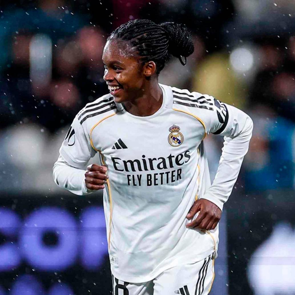 La delantera colombiana celebra su tanto, en la victoria del Real Madrid femenino en la semifinal de la Supercopa Española, ante el Atlético de Madrid. FOTO TOMADA X @realmadridfem