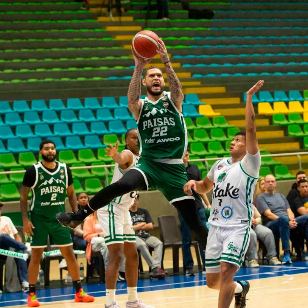 El puertorriqueño Benito Santiago Jr. fue una de las figuras que tuvo Paisas en el arranque del torneo, con dos victorias sobre FOTO CAMILO SUÁREZ 