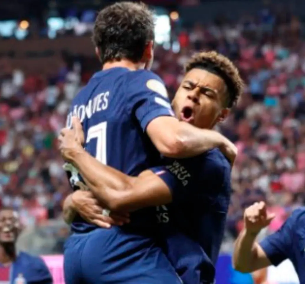 El PSG celebró en el Mundial de Clubes y ya está en cuartos de final del torneo que se disputa en Estados Unidos. FOTO TOMADA X@fifaworldcup_es
