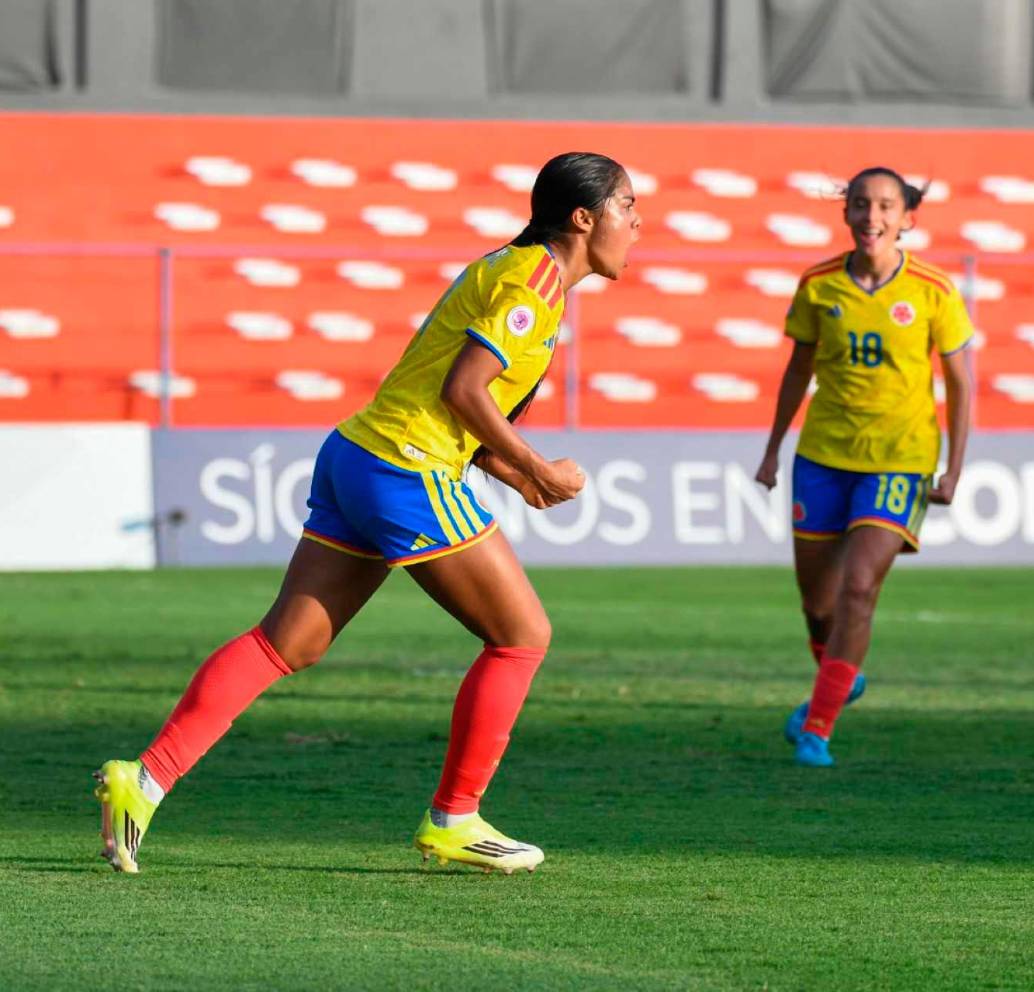 La delantera Maithé López celebra su segundo gol con Colombia en el Sudamericano Sub-20, en la victoria 2-0 ante Uruguay. FOTO CORTESÍA FCF 