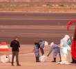 Equipos médicos y autoridades sanitarias supervisaron la evacuación de pasajeros del crucero Hondius en Tenerife tras la alerta mundial generada por varios casos de hantavirus. FOTO: AFP.