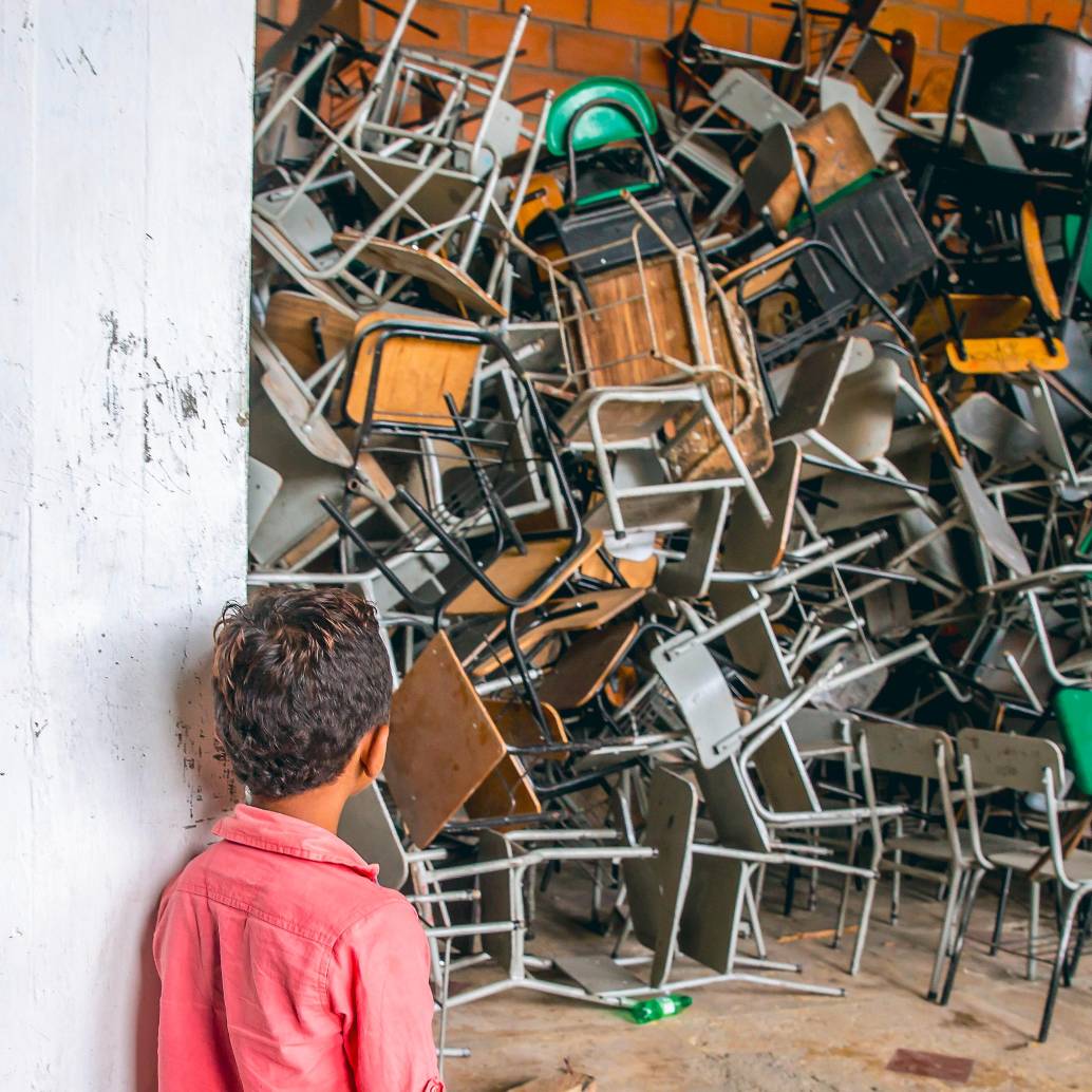 Cada vez son menos los pupitres usados en los colegios públicos y privados. Los segundos se han visto más afectados. <span class="mln_uppercase_mln">FOTO</span> <b><span class="mln_uppercase_mln">JUAN ANTONIO SÁNCHEZ</span></b>