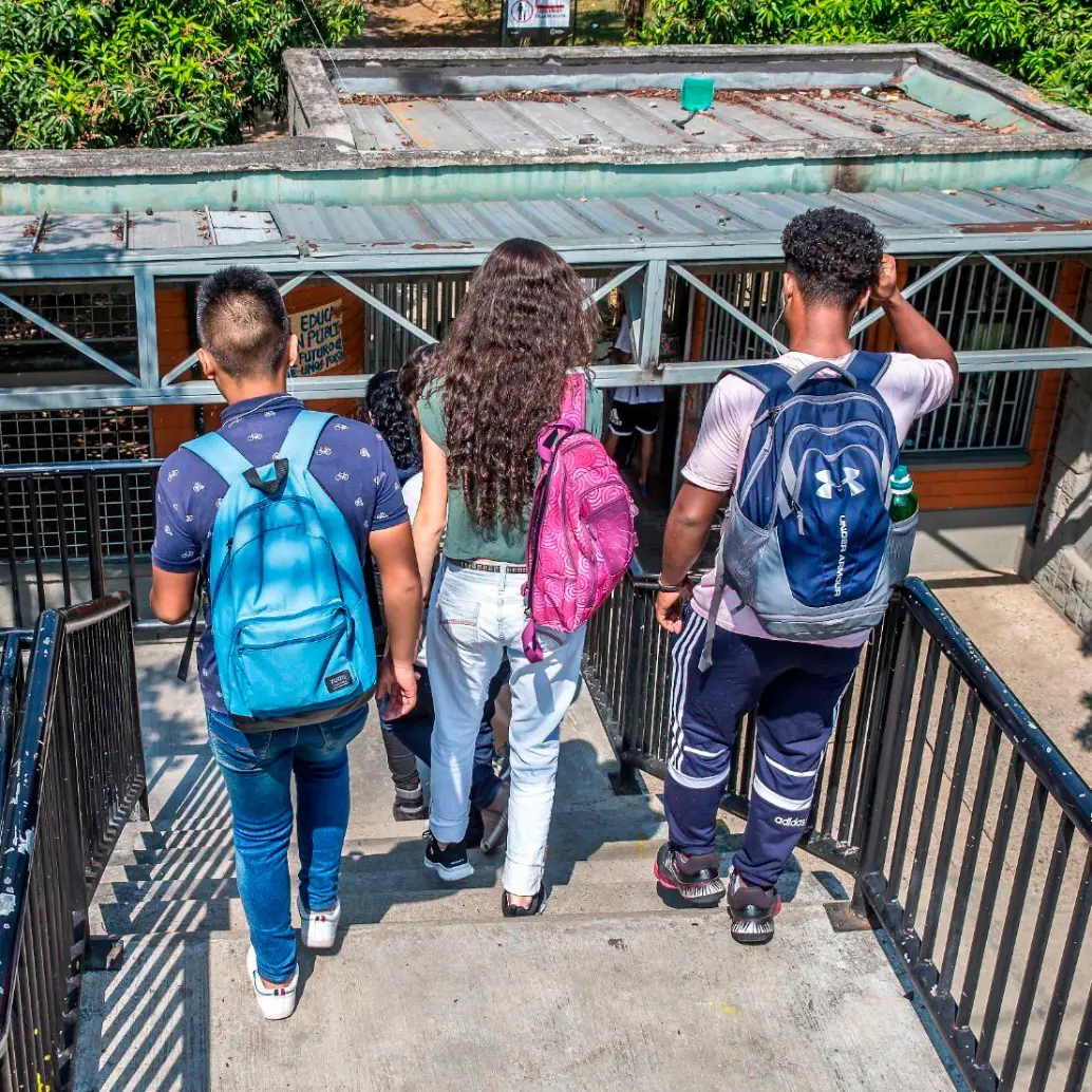 En cuanto a las universidades de Medellín, las que obtuvieron mejores resultados fueron la Universidad de Antioquia, la Nacional y EAFIT. 