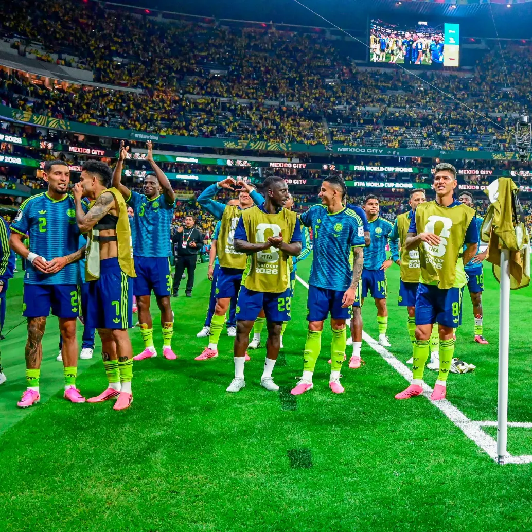 El seleccionado colombiano consiguió una gran victoria en el estadio Azteca de Ciudad de México contra Uzbekistán en el último duelo de la primera ronda de la fase de grupos. Foto: Juan Antonio Sánchez
