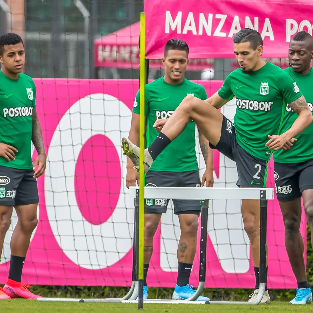 Daniel Muñoz firmó contrato con Atlético Nacional en 2019. El futbolista estuvo en el cuadro verde hasta el primer semestre de 2020. FOTO: JUAN ANTONIO SÁNCHEZ