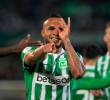 El futbolista Andrés Sarmiento anotó el segundo gol del cuadro verde en el duelo que se juega en el estadio Jaraguay de la capital de Córdoba. Foto: Camilo Suárez