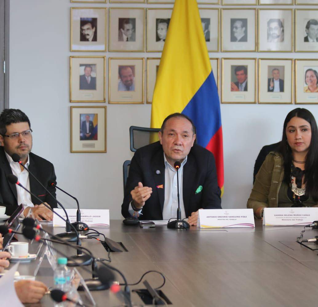 Ministro de Trabajo, Antonio Sanguino. Foto: MinTrabajo