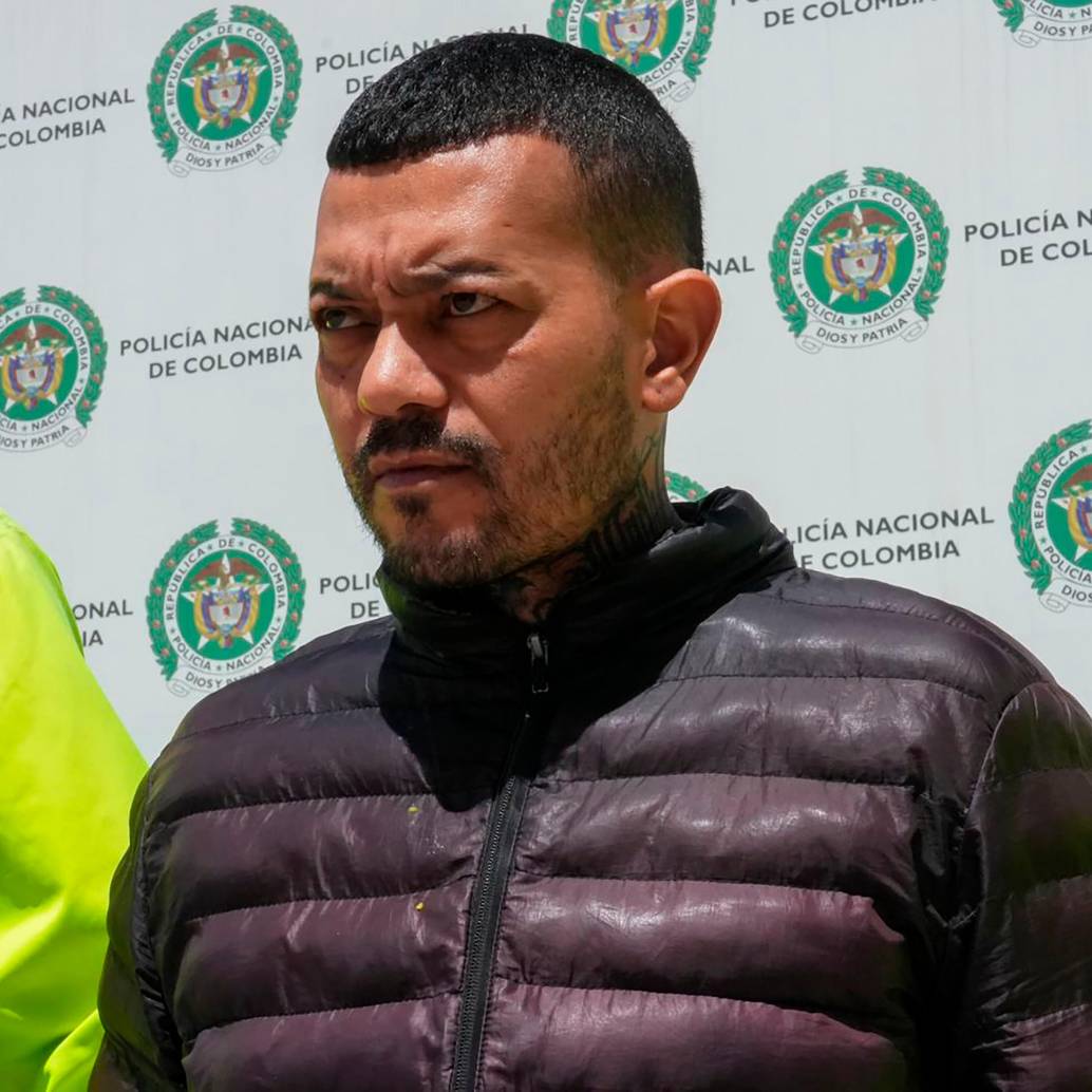 <span class="mln_uppercase_mln">Elder</span><b><span class="mln_uppercase_mln"> José Arteaga Hernández, alias El Costeño, se mantiene bajo custodia de las autoridades como presunto responsable de coordinar el atentado contra el senador Miguel Uribe. FOTO: FISCALÍA</span></b>