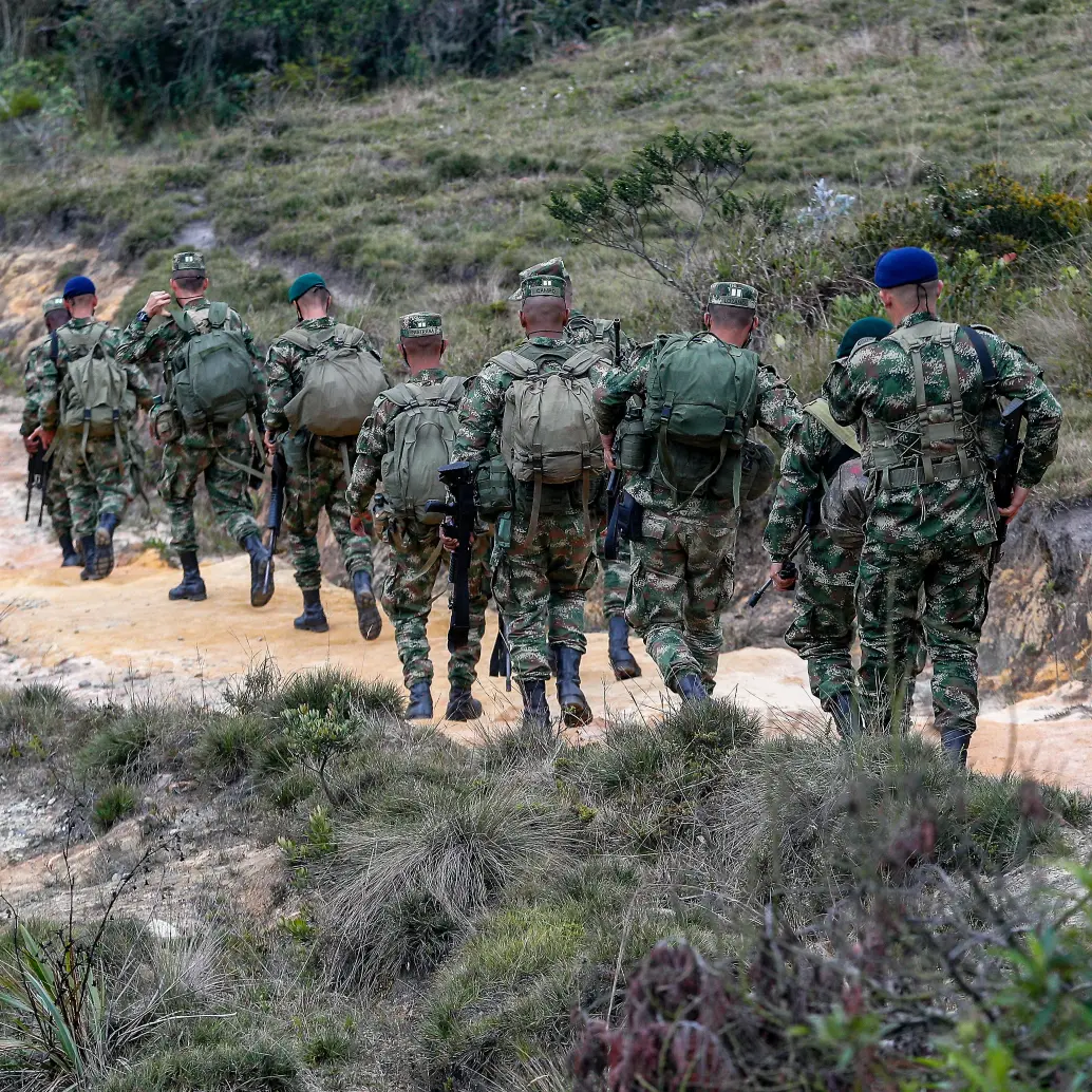 Los soldados desaparecieron en medio de combates con las disidencias de alias Iván Mordisco. FOTO: Manuel Saldarriaga