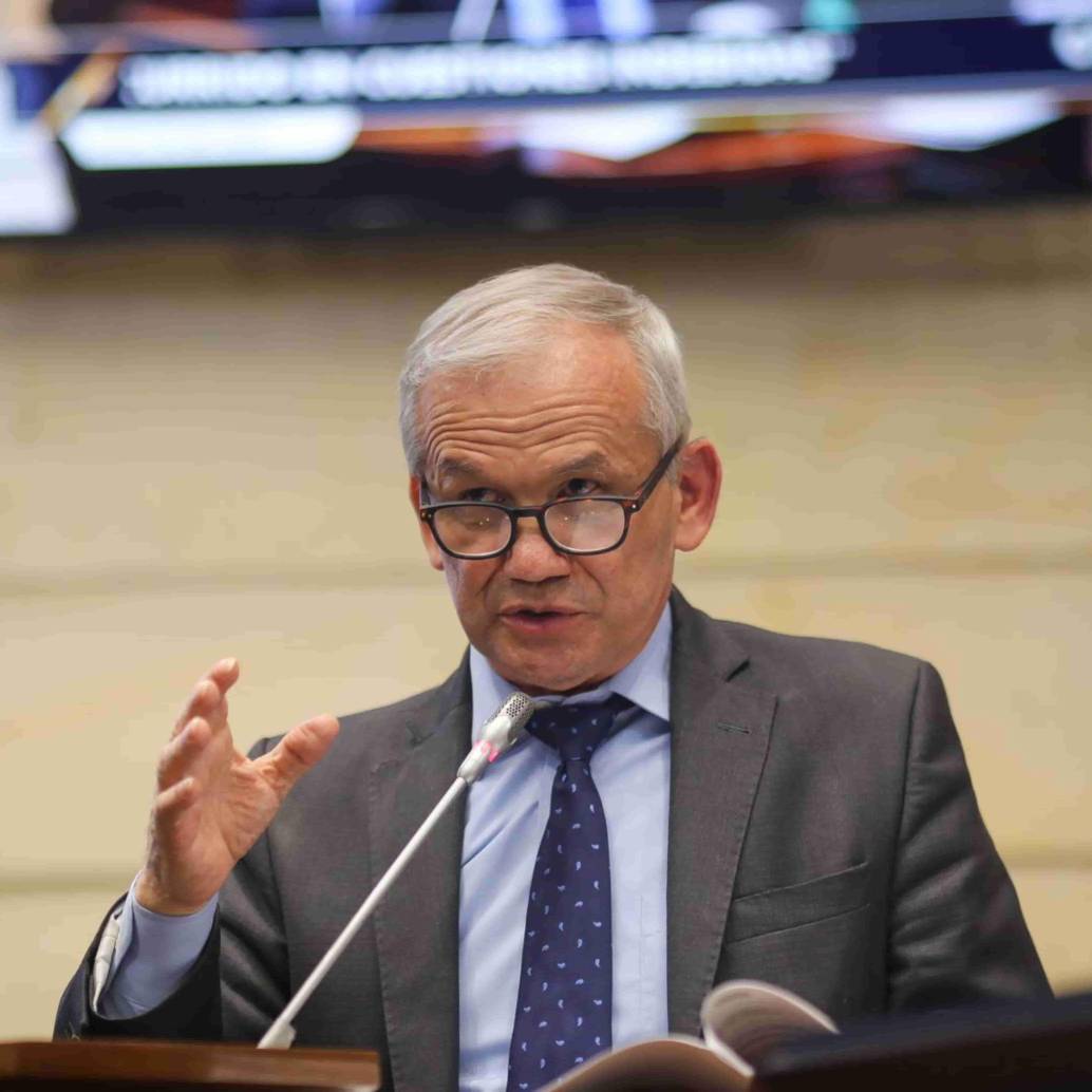 Exdirector del Dapre, Carlos Ramón González imputado por el escándalo de la UNGRD. FOTO: Colprensa