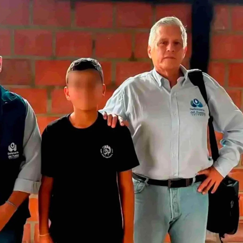 Lyan José Hortúa fue liberado tras varios días en poder de las disidencias en el Valle del Cauca. FOTO: Cortesía