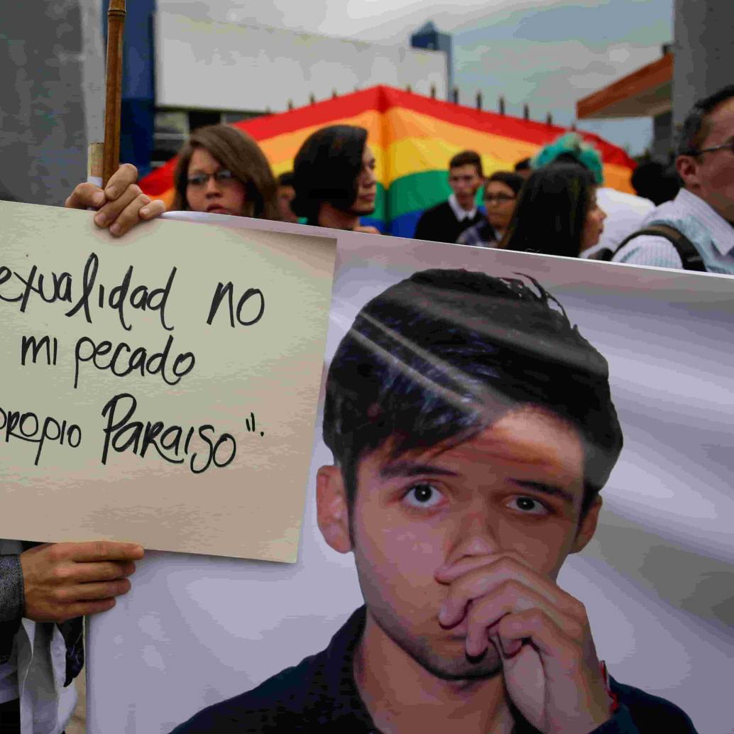 Sergio Urrego se quitó la vida en el año 2014. Se concluyó que la exrectora tuvo un rol determinante en la cadena de eventos que llevó a la estigmatización y exclusión del joven. Foto: Colprensa