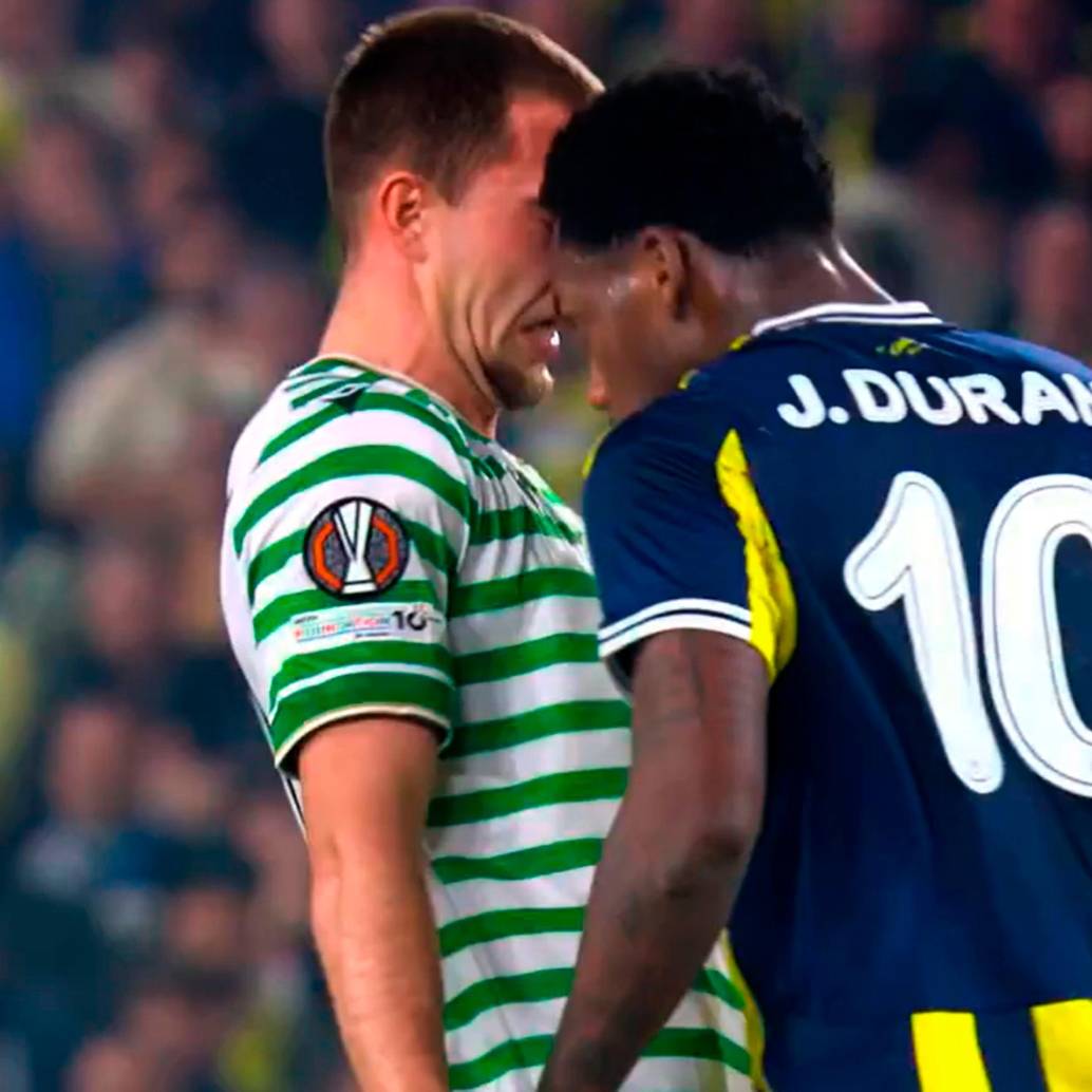 Jhon Durán fue expulsado con el Fenerbahçe en partido de la Europa League, tras un fuerte cabezazo. Foto: Captura tomada de @@SC_ESPN. 