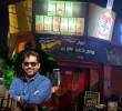 Julio Restrepo es el creador de Son Havana, el bar de salsa que cumple quince años haciendo azotar baldosa a los paisas. Fotos: Cortesía y Camilo Suárez.