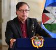 Según el presidente Gustavo Petro, el objetivo de haber hecho tal cosa, es que los ciudadanos puedan reunirse con sus familias colombianas. FOTO: COLPRENSA Y GETTY