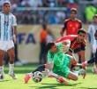 El futbolista español Nico Williams anotó en los primeros minutos del tiempo extra. Sin embargo, el central anuló el gol. Foto: AFP