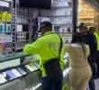 Según las autoridades, varios establecimientos fueron sellados, y otros directamente pasaron a manos de las autoridades por su historial criminal. FOTO: Policía Metropolitana de Bogotá