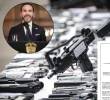 El presidente Abelardo de la Espriella levantó la suspensión del porte de armas, Foto: Colprensa