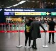 Aunque aún no han habido grandes afectaciones en los vuelos, la Aeronáutica Civil recomendó llegar a las terminales aéreas con anticipación. Foto: Colprensa