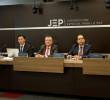 Magistrados de la Jurisdicción Especial para la Paz (JEP). De izquierda a derecha: Óscar Parra, Alejandro Ramelli (presidente del tribunal), Raúl Sánchez y Catalina Díaz. Foto: JEP.