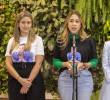 La exsecretaria de Salud de Medellín, Andreé Uribe, por los días en que fue nombrada alcaldesa encargada. A su izquierda, María Camila Villamizar y a su derecha Karen Bibiana Delgado, esta última implicada en el caso de Aguas Vivas. FOTO: Carlos Alberto Velásquez