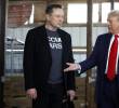 <span class=mln_uppercase_mln>Según</span><b><span class=mln_uppercase_mln> el presidente Donald Trump, su exasesor Elon Musk se había “vuelto loco” </span></b><span class=mln_uppercase_mln>por una decisión desfavorable a los vehículos eléctricos. FOTO</span><b><span class=mln_uppercase_mln>: AFP</span></b>
