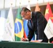 El Gobierno del presidente Gustavo Petro argumenta que la solicitud de Colombia para unirse al banco de los Brics marca un paso estratégico hacia la diversificación de las fuentes de financiamiento internacional. FOTO: Presidencia