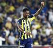 El delantero colombiano, Jhon Jader Durán, de 22 años, en medio de un partido con el Fenerbahçe, por lo que le pidieron “controlar” su temperamento. FOTO: Tomada de redes sociales Fenerbahçe SK