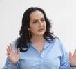 La senadora María Fernanda Cabal leyó un comunicado de disculpas a las víctimas de la Unión Patriótica, ordenada por dos juzgados de Bogotá. FOTO Esneyder Gutiérrez Cardona.