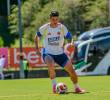 El futbolista James Rodríguez, capitán de la Selección Colombia, fue uno de los primeros que llegó al “campamento” que hicieron los futbolistas en la sede de Atlético Nacional en el Oriente Antioqueño. Foto: Cortesía FCF