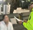 El hombre fue reuerido por la Policía y posteriormente dejado a disposición de Migración Colombia. FOTO: tomada de redes.