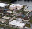 Esta es la cárcel Alligator Alcatraz, construida en los Everglades de Florida (EE. UU.), una zona llena de pantanos con caimanes, serpientes y otros depredadores, adonde llevan a los migrantes ilegales. <b><span class=mln_uppercase_mln> </span></b>FOTO<b><span class=mln_uppercase_mln> GETTY</span></b>