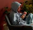 Para contrarrestar esta situación, el estudio propone aumentar la financiación de programas para el bienestar de los jóvenes. FOTO: Getty