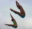 Sebastián Morales ganó, junto a Daniela Zapata, la medalla de oro en trampolín 3 metros mixtos en nacional de clavados. FOTO: MANUEL SALDARRIAGA