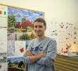 <i>Doña Montañ</i>a es la obra que ven los transeúntes, viajeros y conductores que pasan por la zona del Aerpouerto. Fue hecha por el artista Pablo Gómez Uribe. FOTO cortesía Alejandro Arango