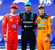 Charles Lecler (izquierda, Ferrari, 2°), George Russell (centro, Mercedes, 1°) y Oscar Piastri (derecha, McLaren, 3°), el podio de la clasificación en Bakú. FOTO: <b>X F1</b>