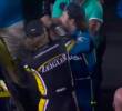 La pelea fue protagonizada por Ryan Blaney (azul) y Carson Hocevar (amarillo y negro). FOTO: <b>Captura de vídeo</b>