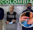 El exjefe paramilitar Hernán Giraldo tras su llegada al país en 2021 deportado de Estados Unidos. FOTO: Migración Colombia y Colprensa