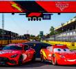 Rayo McQueen y el coche de seguridad de la Fórmula Uno en Monza. FOTO: <b>X F1</b>