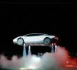 El nuevo Roadster de Tesla durante su presentación en unas instalaciones de pruebas de SpaceX en Texas, transmitida en vivo por la cuenta de la compañía en X. FOTO Tesla