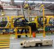 Según el Dane, entre enero y agosto la fabricación de vehículos automotores y sus motores tuvo una variación positiva de 23,7%. FOTO Camilo Suárez